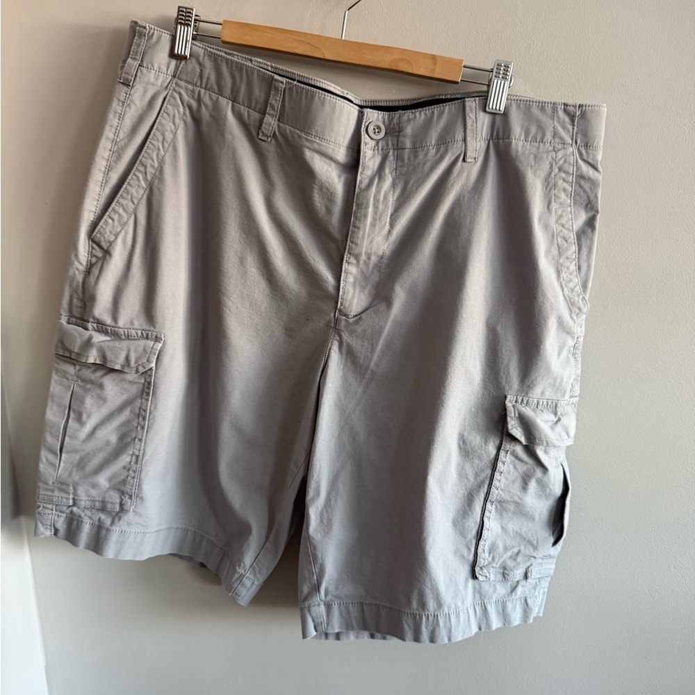 Apt. 9 Gray Men's Cargo Shorts